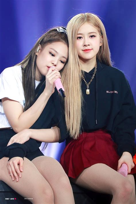 rose and jennie blackpink